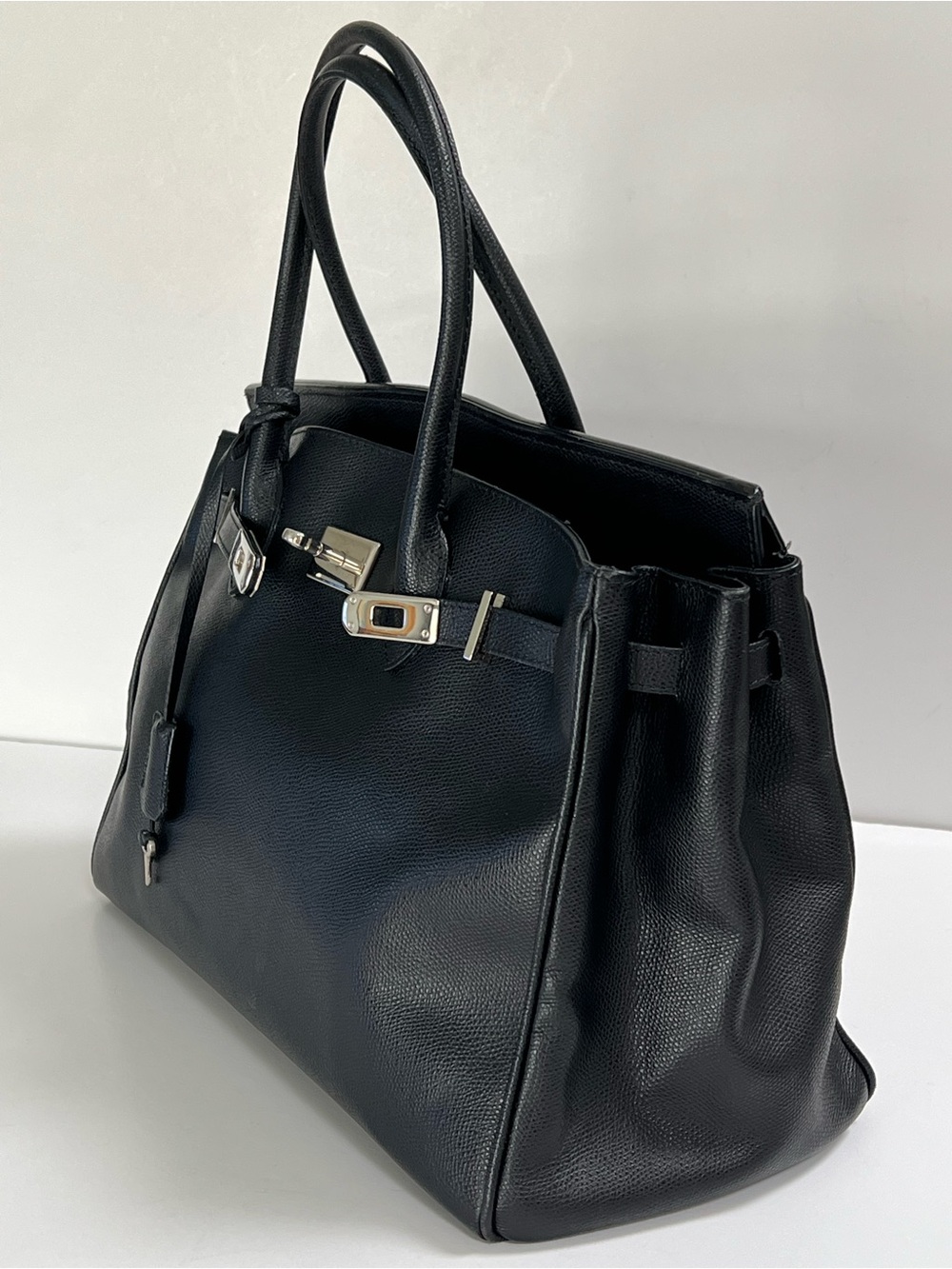 Classic Black Women's Satchel with Silver Hardware - Picture 16 of 16